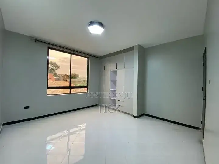 3bdrm Apartment in Bukoto, Central Division for rent