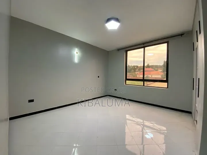 3bdrm Apartment in Bukoto, Central Division for rent