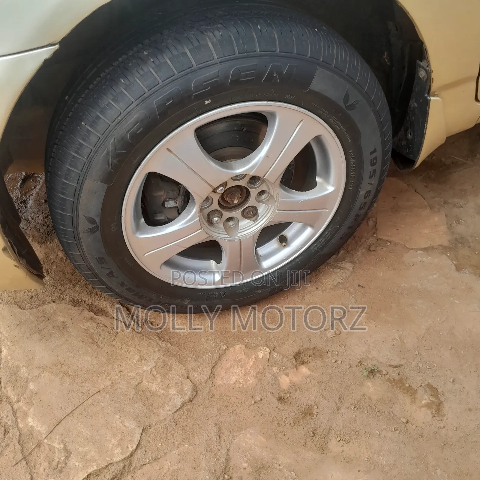 Toyota Corolla RunX 2007 Ivory