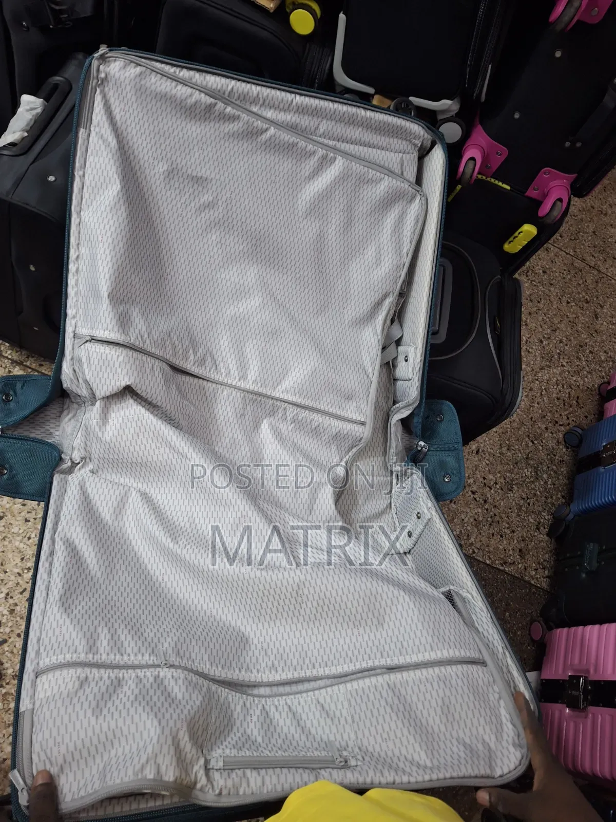 Delsey Suit Carrier Garment Bag