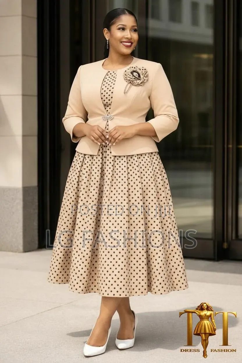 Round Dresses Suits