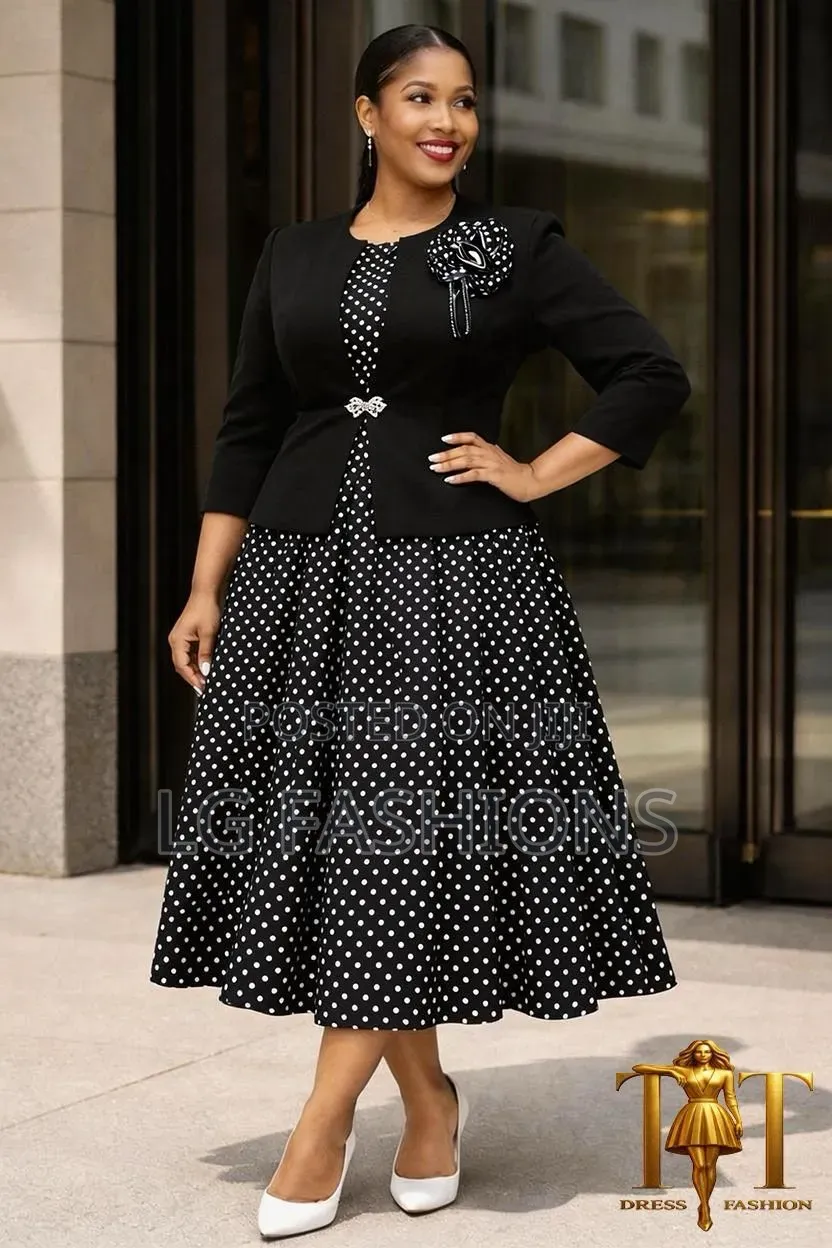 Round Dresses Suits