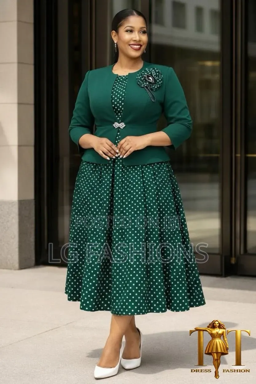 Round Dresses Suits