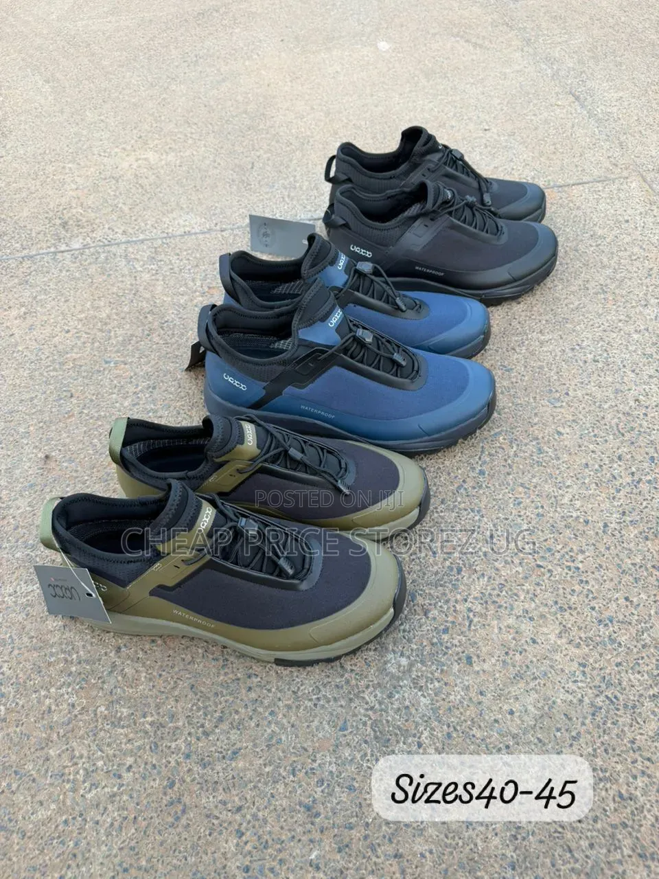 On Men'scloudrock Low Waterproof