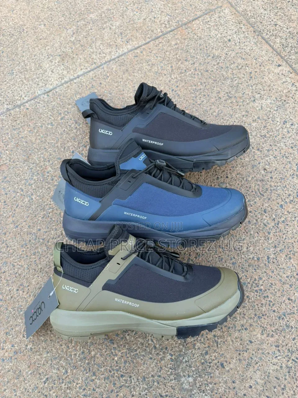 On Men'scloudrock Low Waterproof