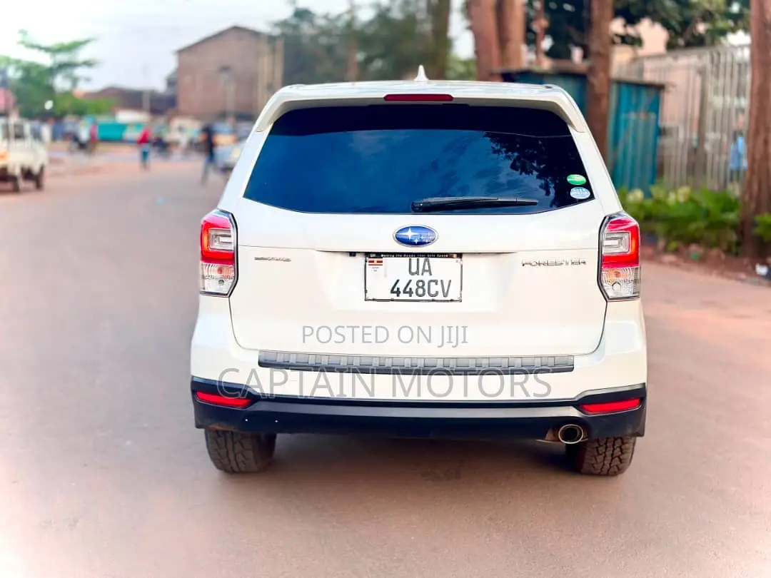 Subaru Forester 2017 White