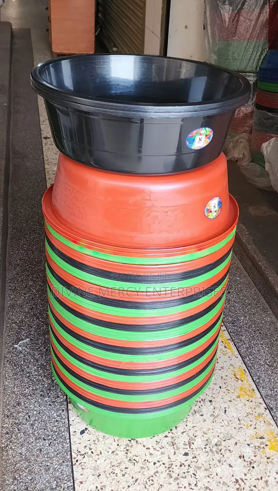 Plastic 18" Basin (48pcs)