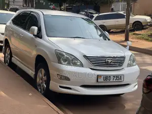 Toyota Harrier 2008 White