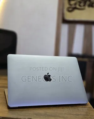 Laptop Apple MacBook Pro 2017 8GB Intel Core i5 SSD 128GB