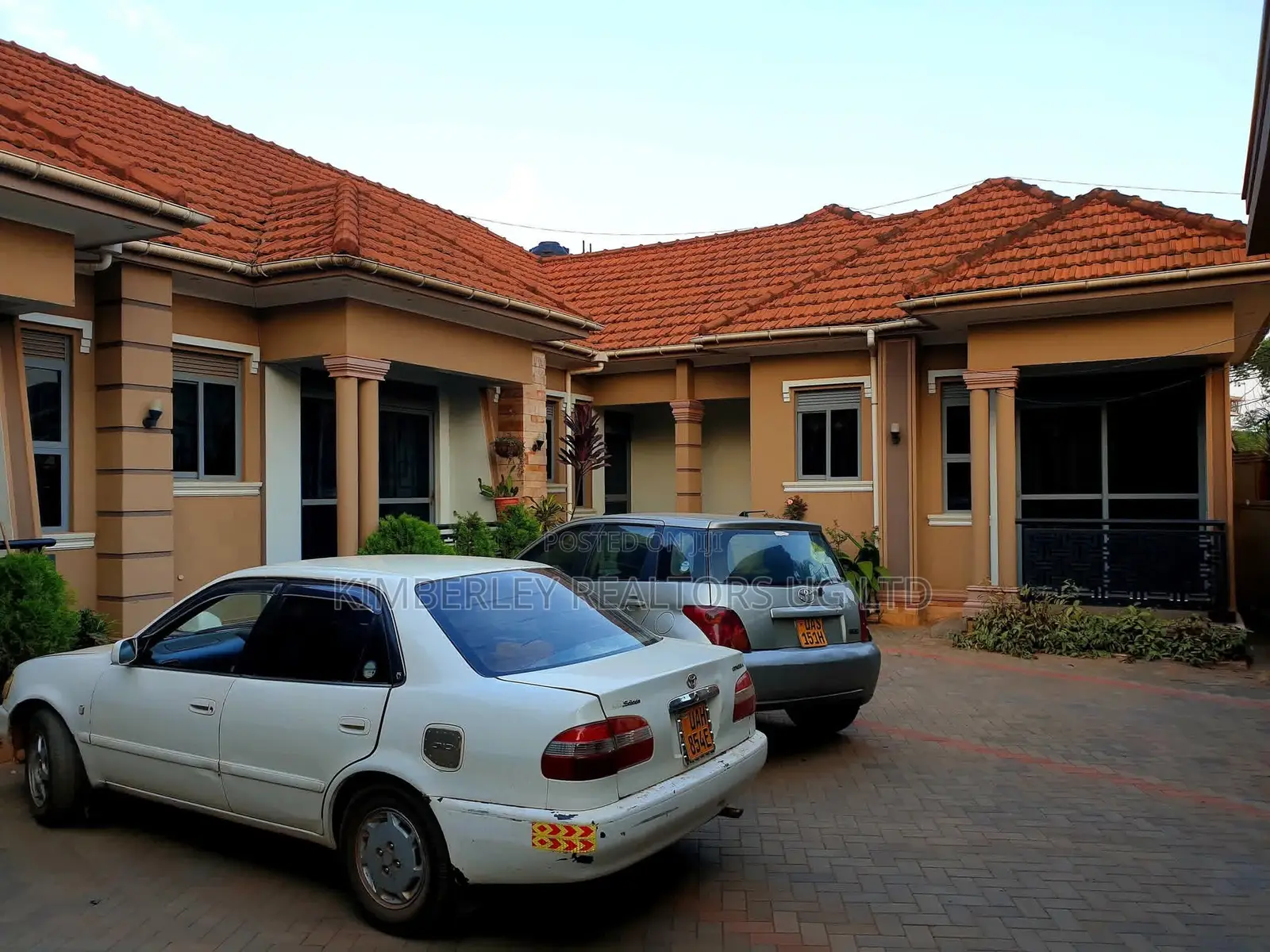 2bdrm Duplex in Goma for sale