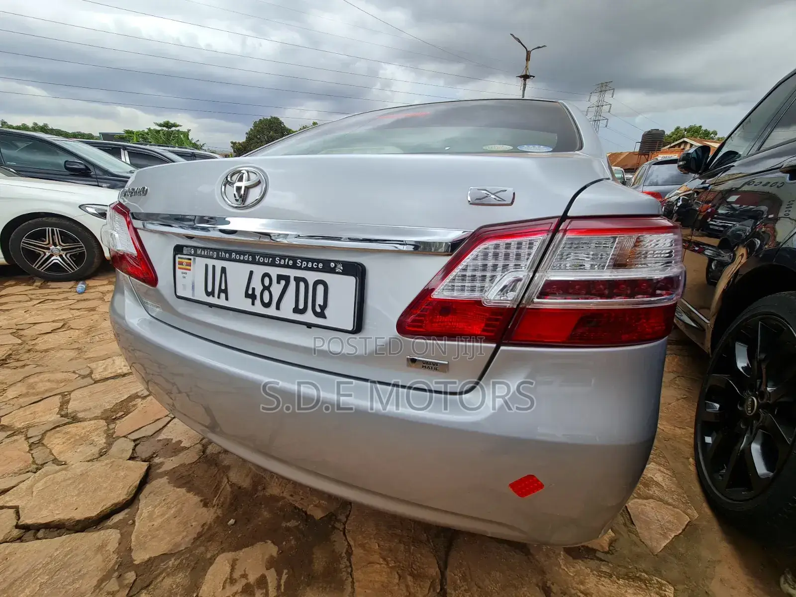Toyota Premio 2010 Silver
