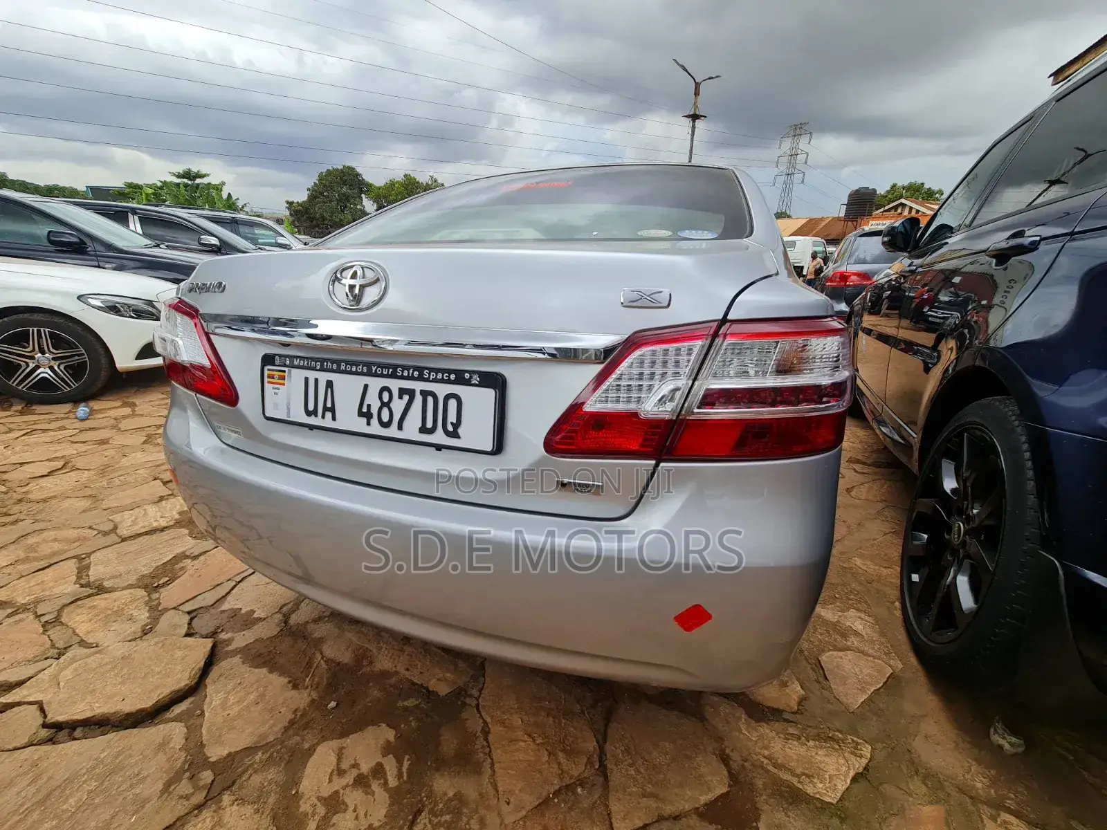Toyota Premio 2010 Silver