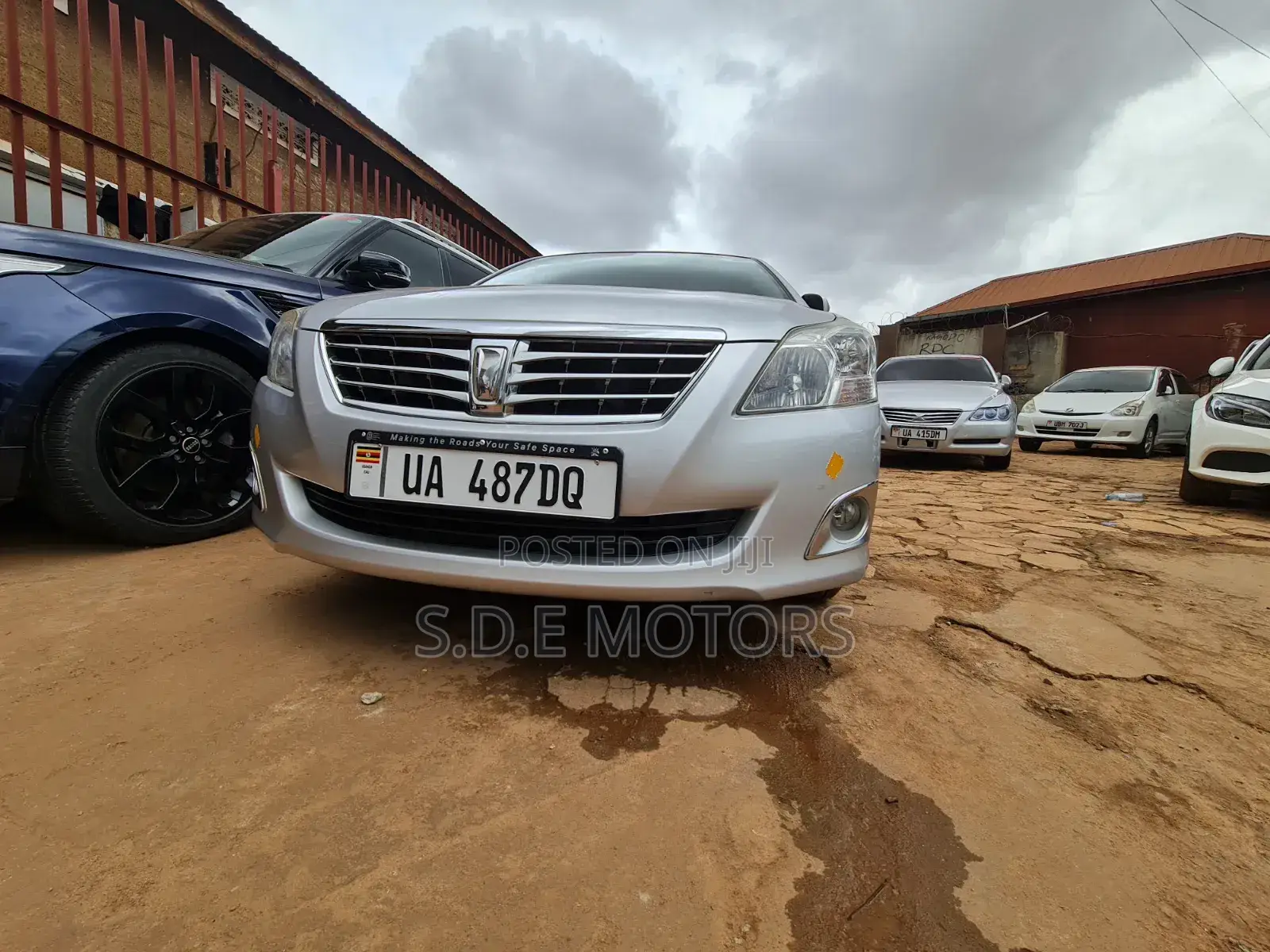 Toyota Premio 2010 Silver