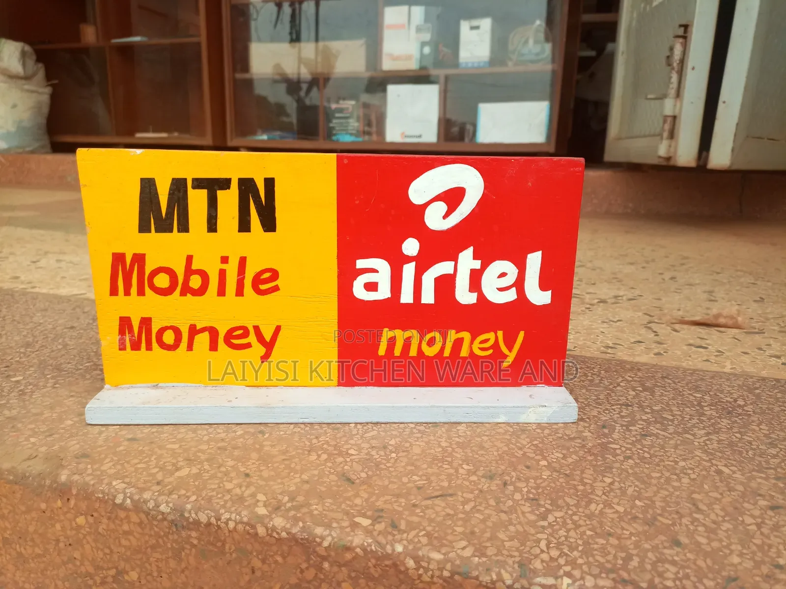 Desktop Mobile Money Advertising Board – Mtn Counter Display Sign