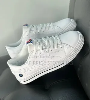 Sn Pamu White Mens Pamu Skateboarding Shoes