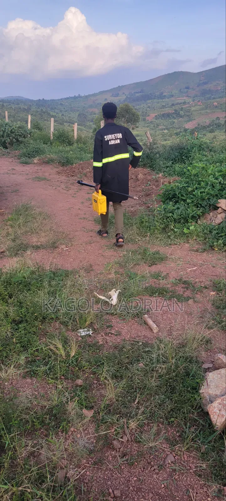 Land Surveyor Services