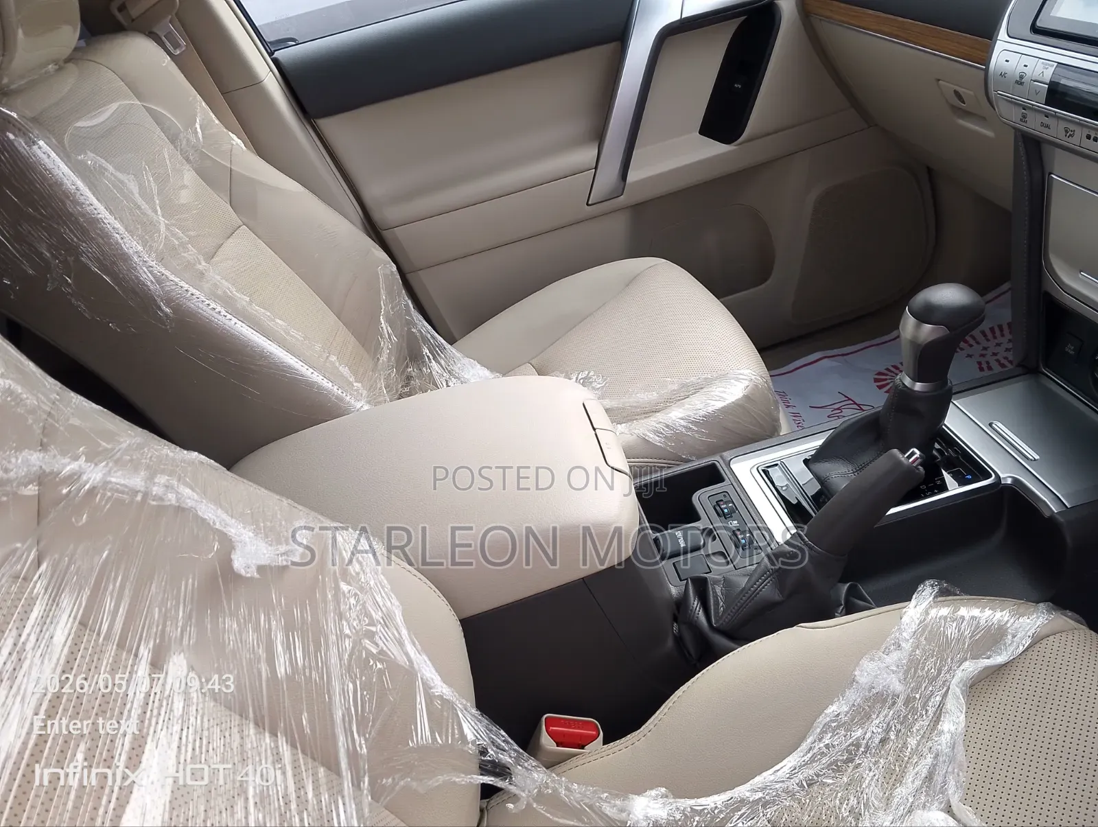 New Toyota Land Cruiser Prado 2.7 2023 Silver