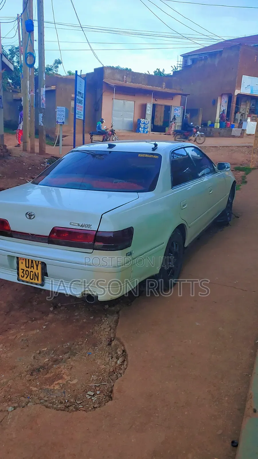Toyota Mark II 1998 White