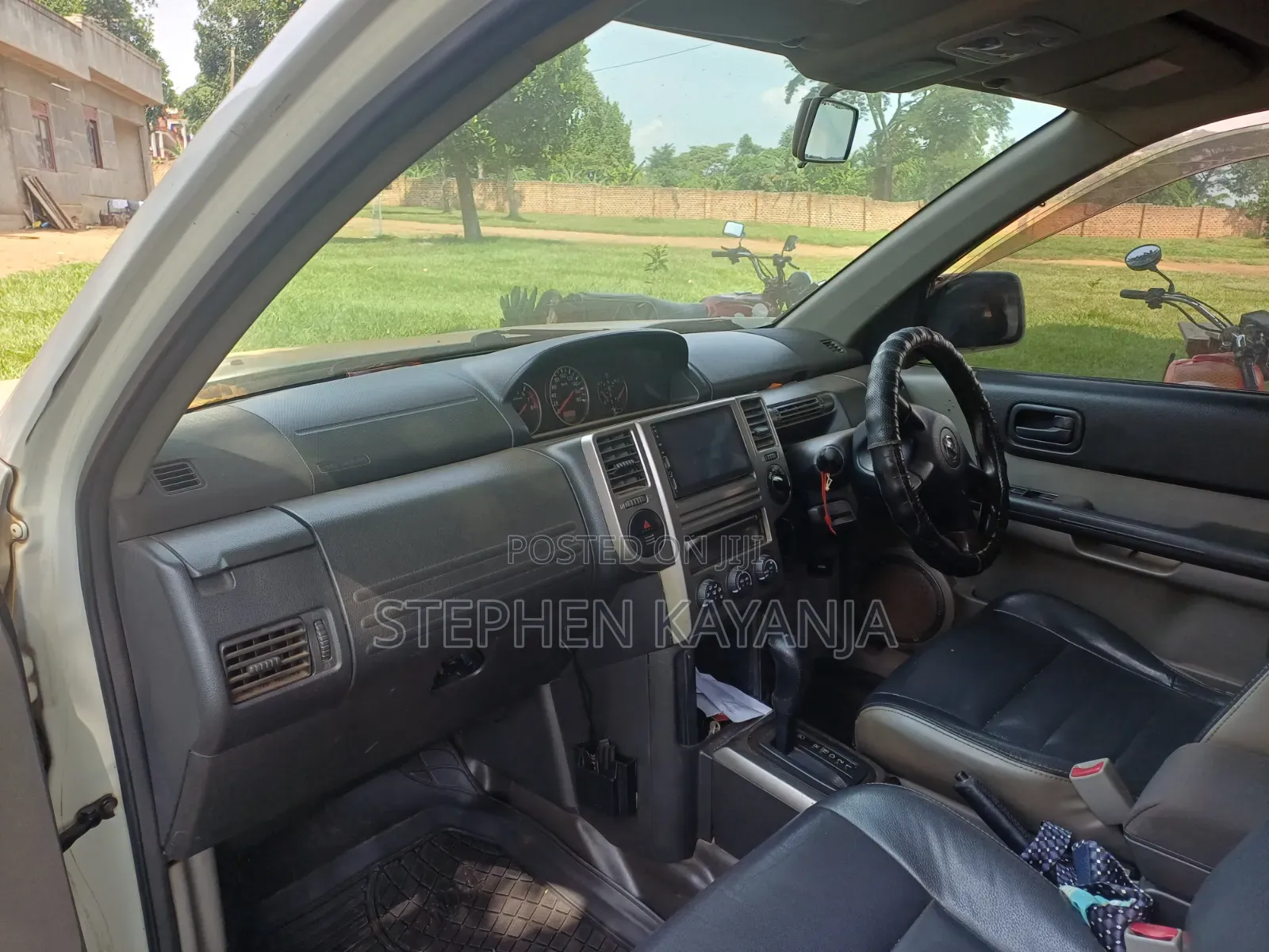 Nissan X-Trail 2010 White