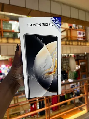New Tecno Camon 30S Pro 256 GB Rose Gold