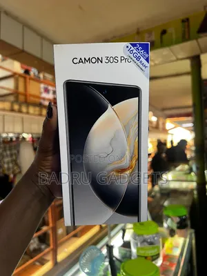 New Tecno Camon 30S Pro 256 GB Rose Gold