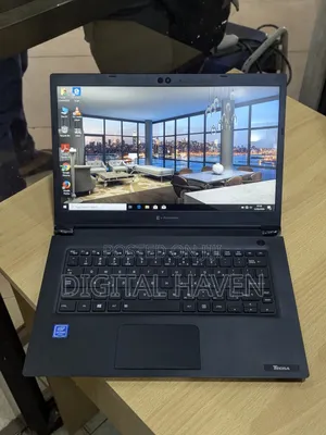 New Laptop Toshiba Dynabook t552 4GB Intel SSD 128GB