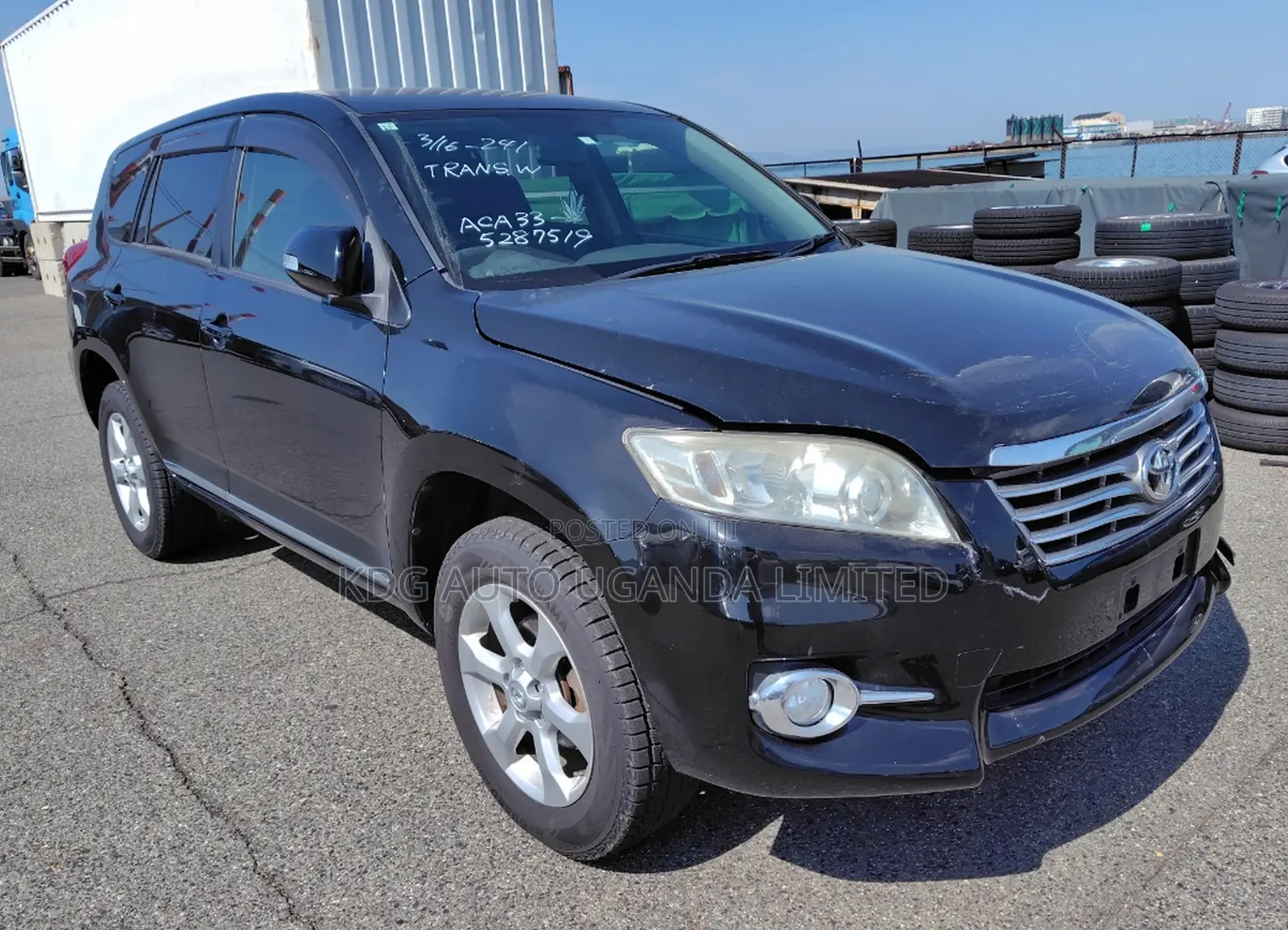 Toyota Vanguard 2011 Black