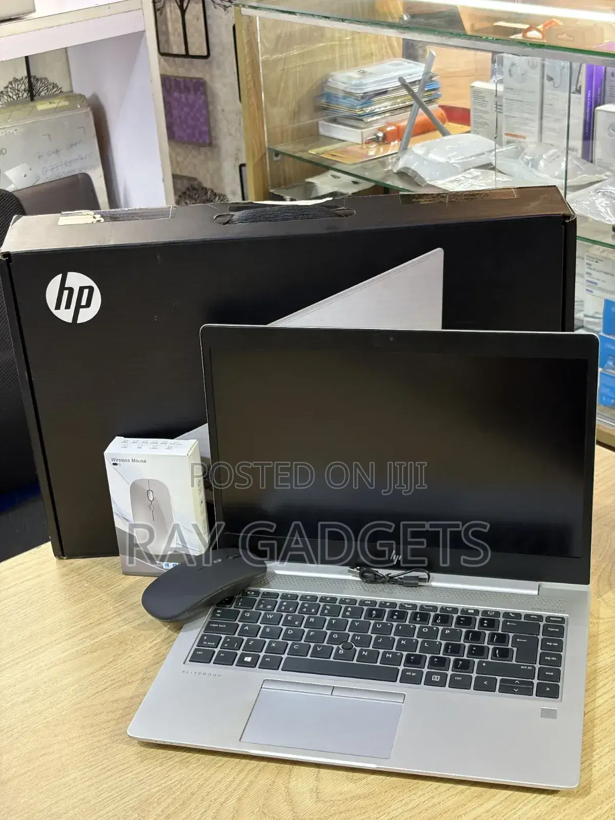 New Laptop HP EliteBook 840 G5 8GB Intel Core i5 SSD 256GB