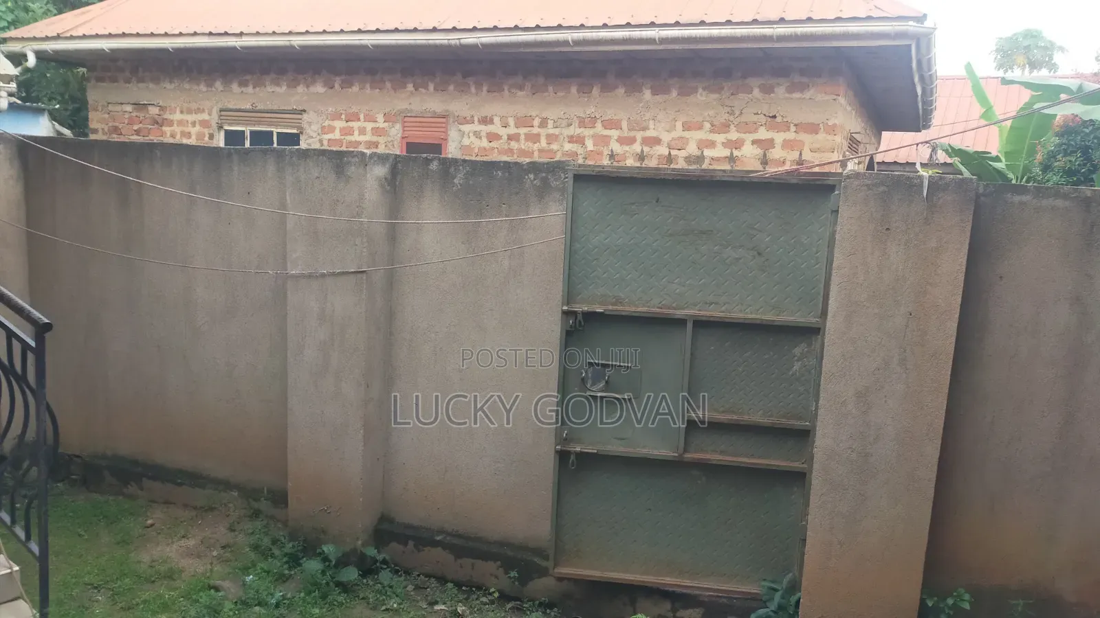 2bdrm Bungalow in Kira for sale