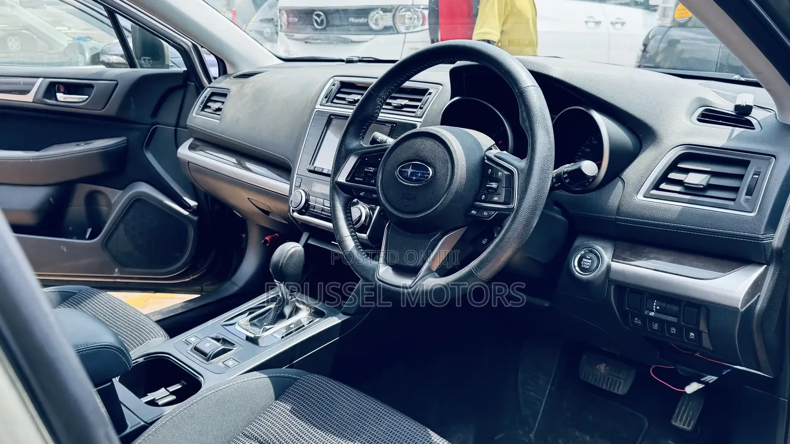 Subaru Outback 2.5i Premium AWD 2018 Green