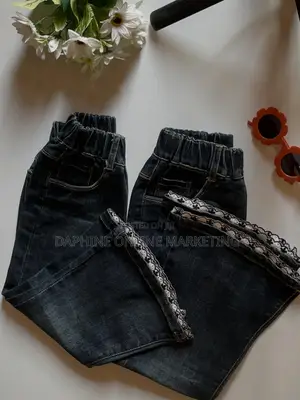 Girls Wide Leg Jeans Outfit