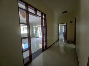 Furnished 4bdrm Bungalow in Kitende Entebbe Road, Ssabagabo-Makindye