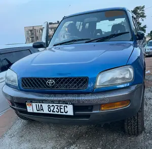Toyota RAV4 Automatic 2000 Blue