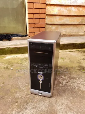 Desktop Computer Fujitsu Esprimo P757/E94+ 8GB Intel Core i5 HDD 500GB