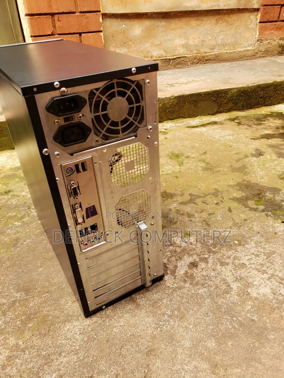 Desktop Computer Fujitsu Esprimo P757/E94+ 8GB Intel Core i5 HDD 500GB