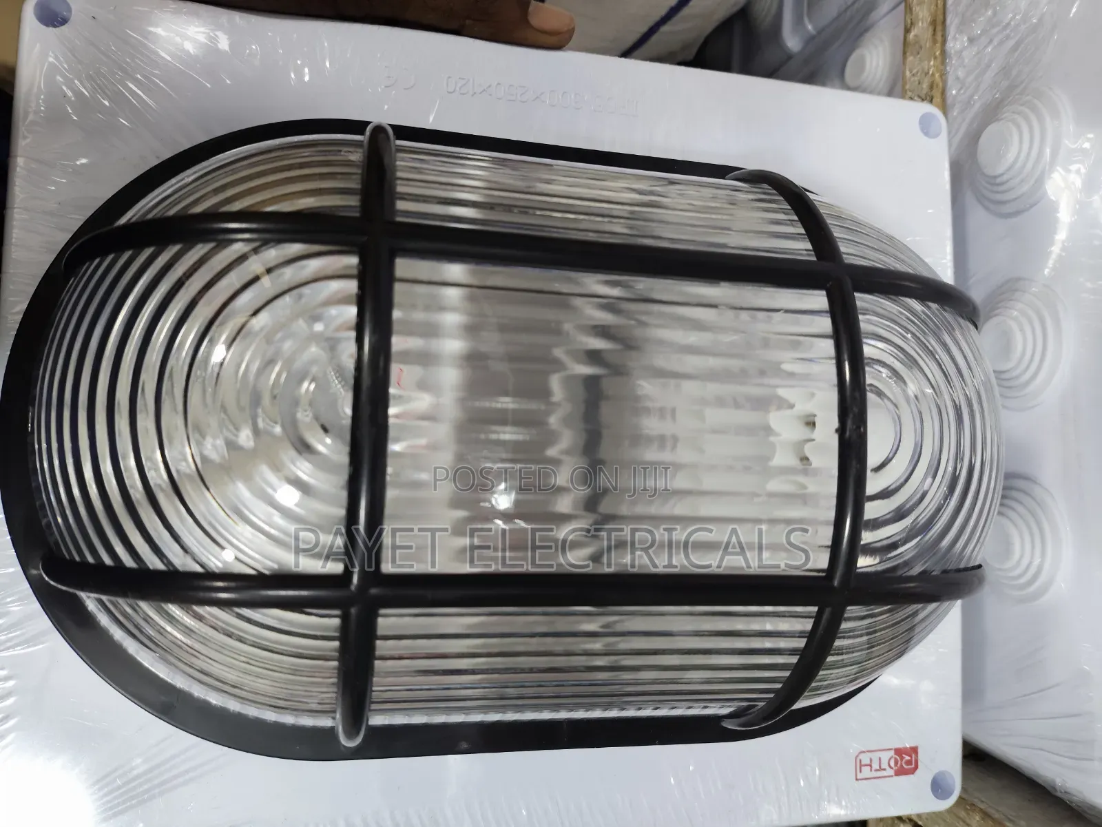Bulk Head/Lamp Holder