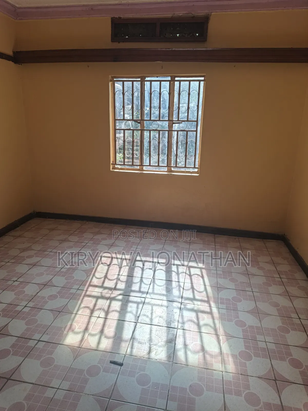 Furnished 5bdrm Bungalow in Barbara Estate, Bulenga for rent