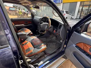Toyota Hilux 1998 Blue