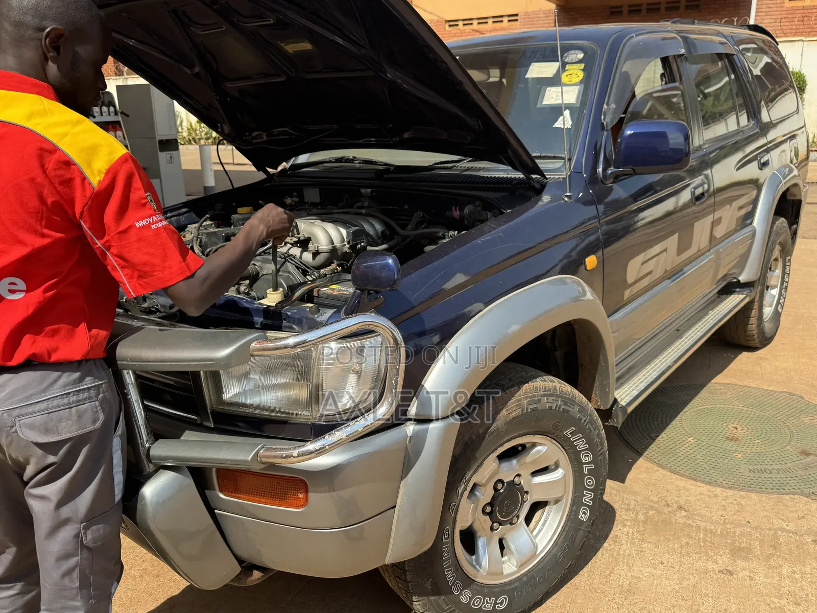 Toyota Hilux 1998 Blue
