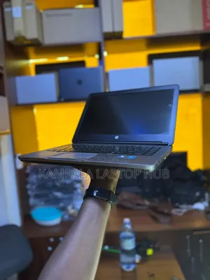 Laptop HP ProBook 640 8GB Intel Core i7 HDD+SSD 500GB