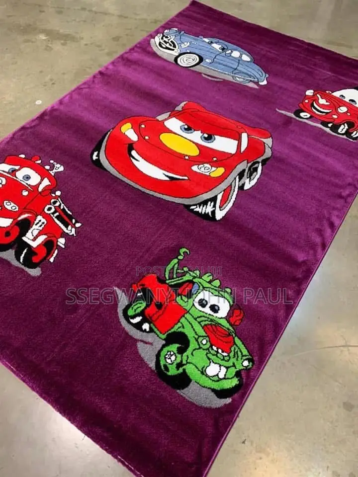 Centre Carpet