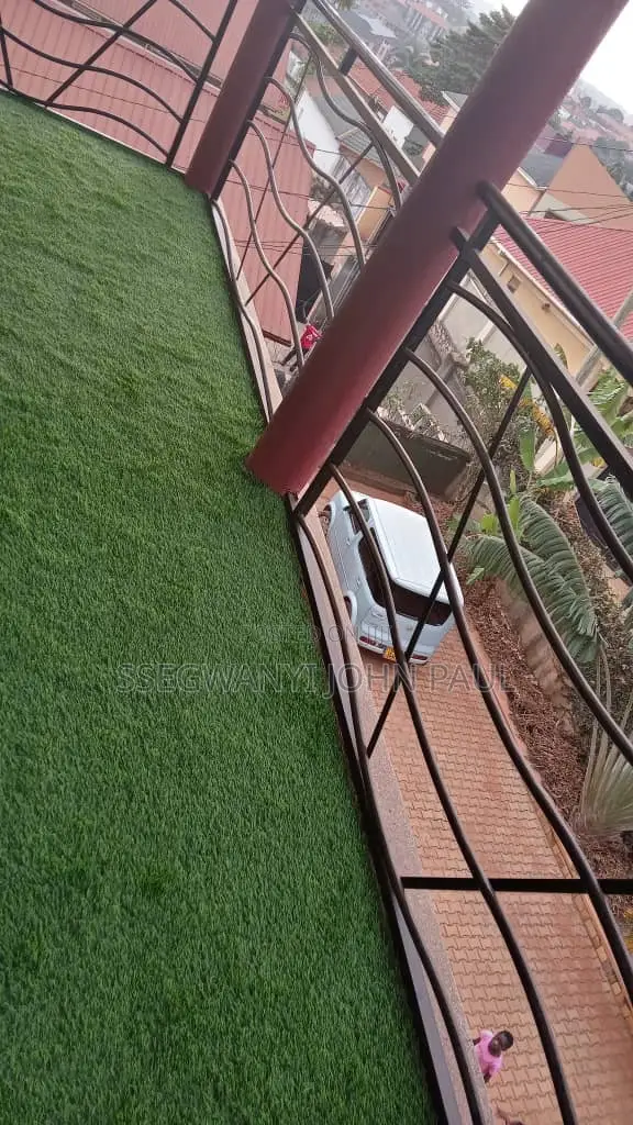 Grassss Carpetss