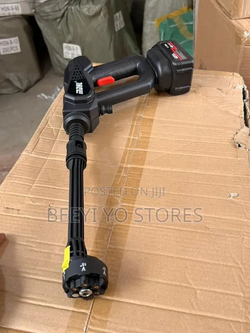 Portable, Cordless High-pressure Cleaner