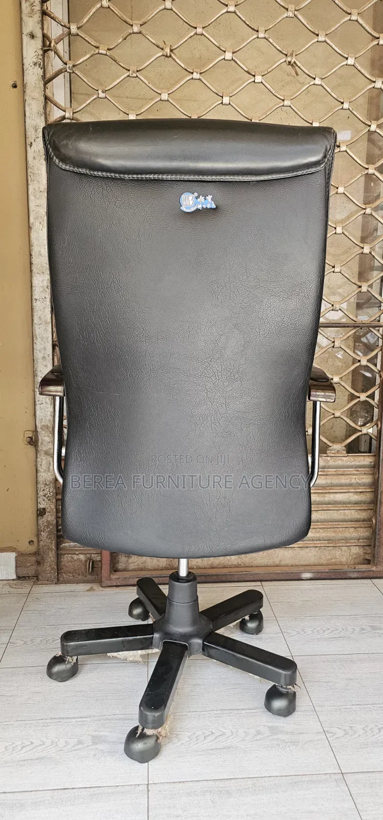 Pure Hard Leather Executive Mega Office Chair