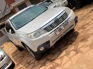 Subaru Forester 2009 White