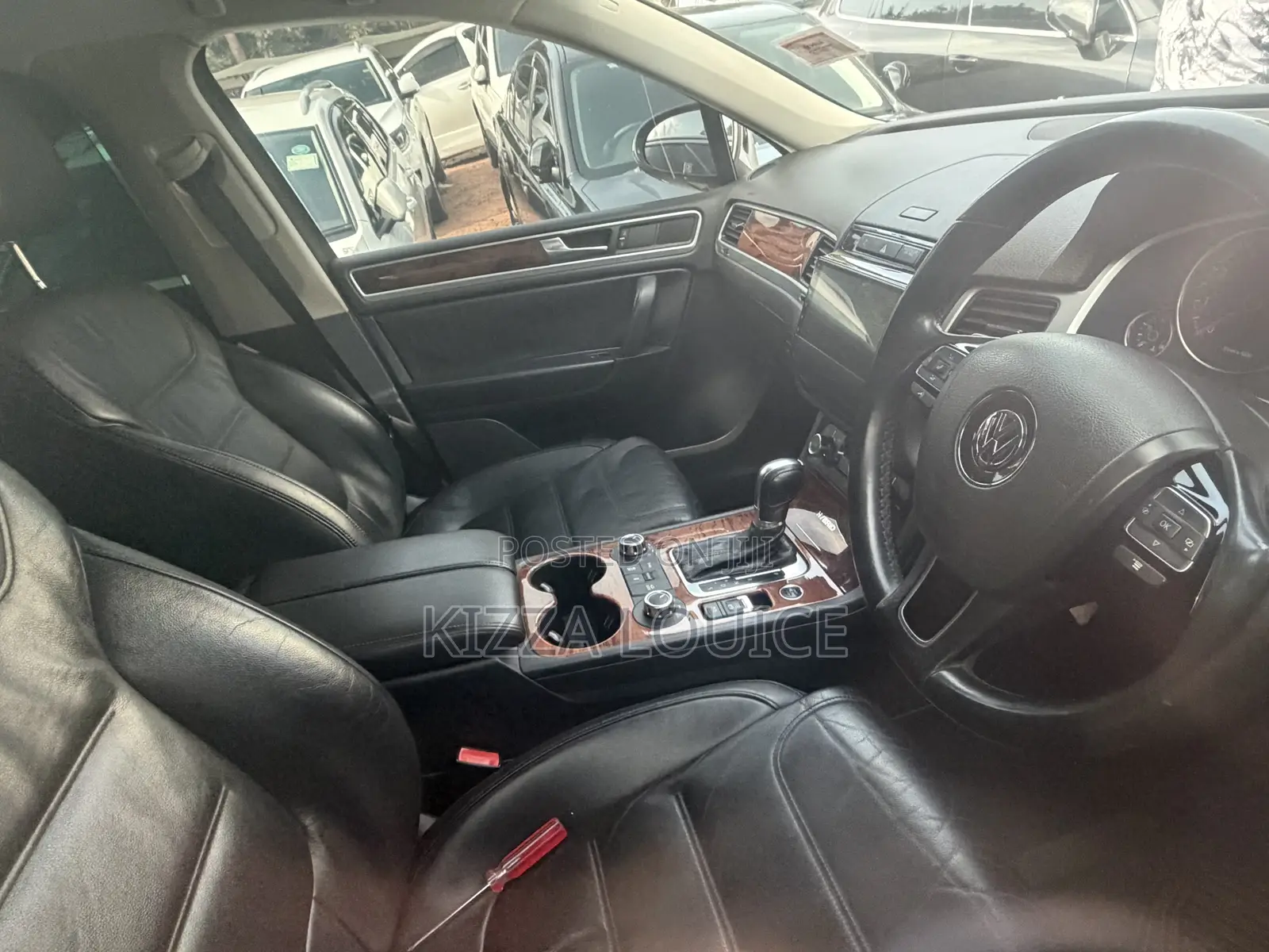 Volkswagen Touareg 2014 Silver