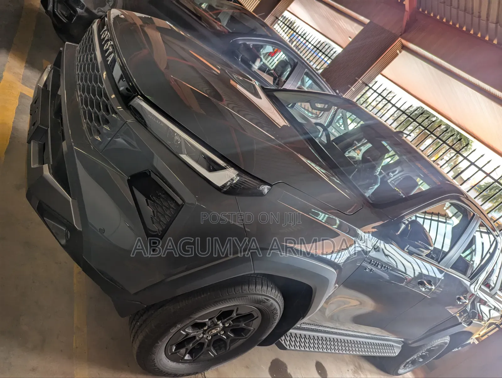 New Toyota Hilux 2025 Gray
