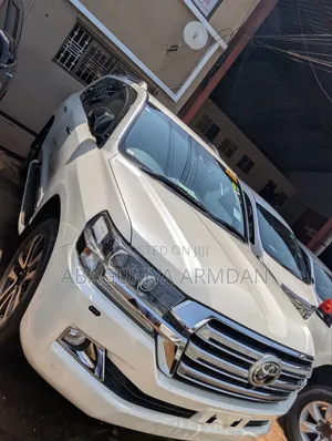 Toyota Land Cruiser 4.0 V6 EXR 2017 White