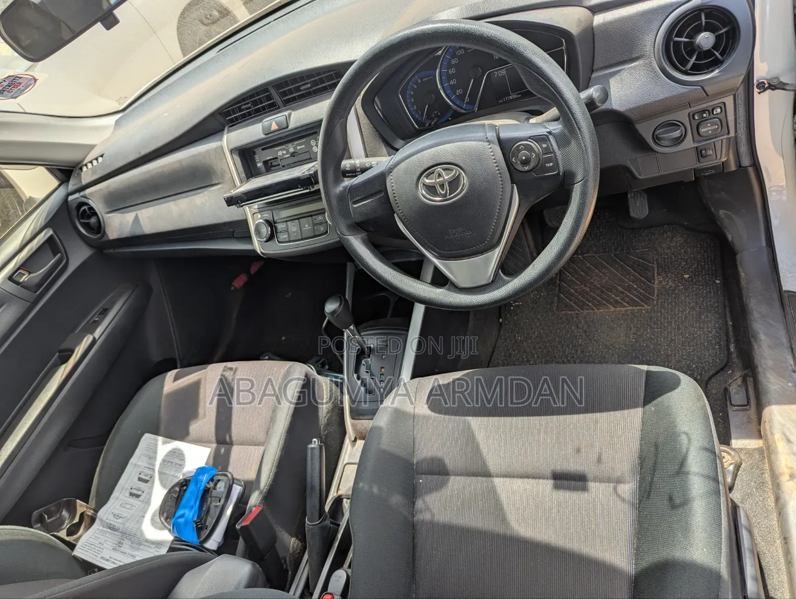 Toyota Corolla Fielder 1.5 Hybrid FWD 2016 White