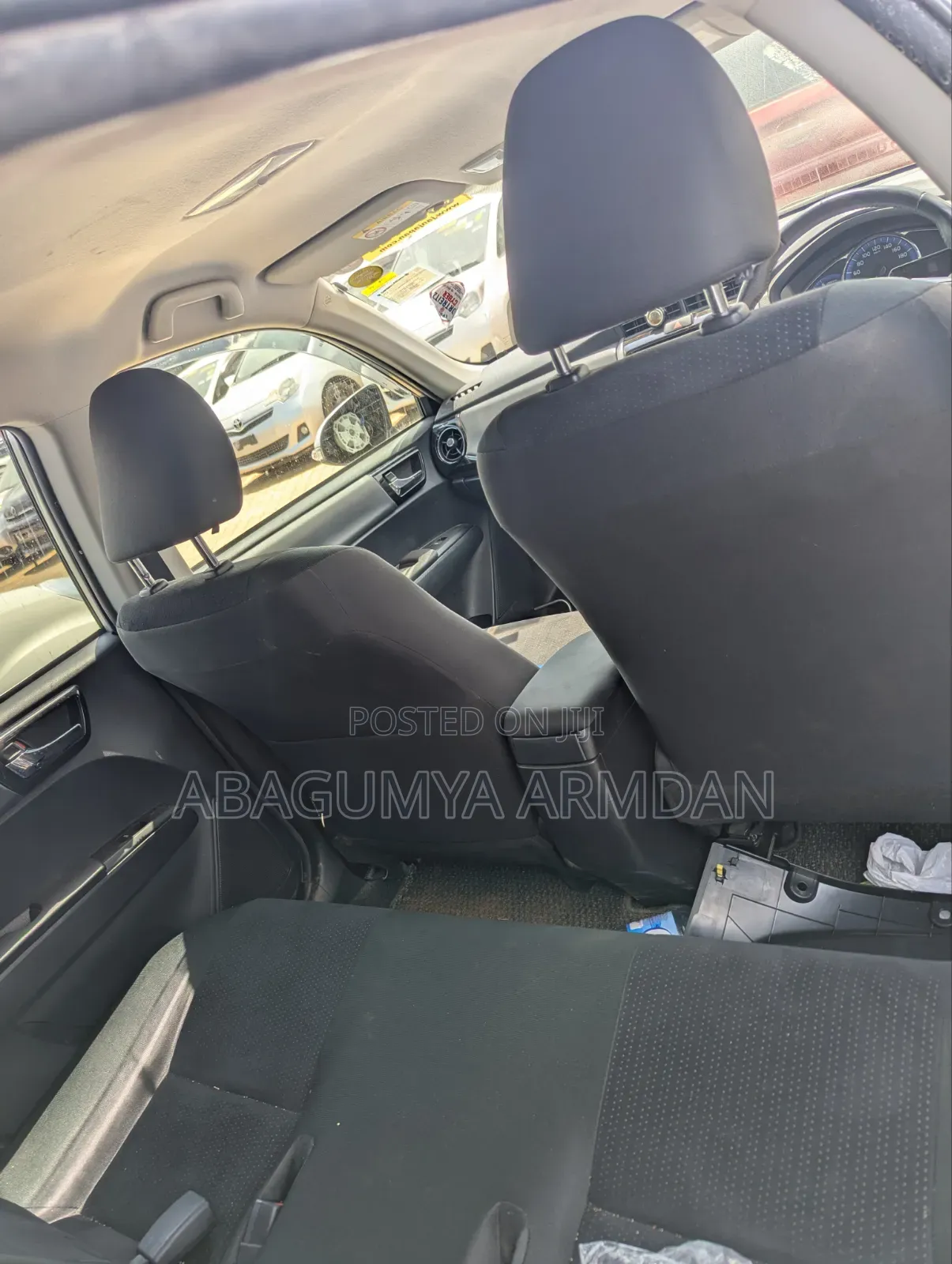 Toyota Corolla Fielder 1.5 Hybrid FWD 2016 White